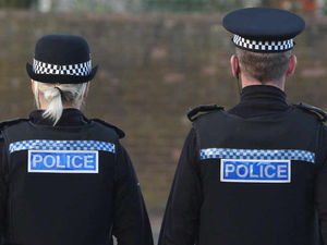 Supporting image for story: Beat bobbies will patrol on their own