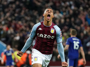 Supporting image for story: Aston Villa boss Steven Gerrard tips Jacob Ramsey for England