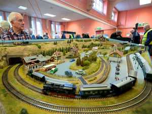 Supporting image for story: Hundreds flock to Cradley Heath Model Railway Club's exhibition