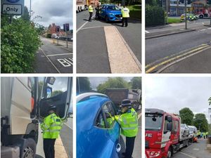 Supporting image for story: Police seize two vehicles and hand out tickets as they use new bus lane powers in Wellington