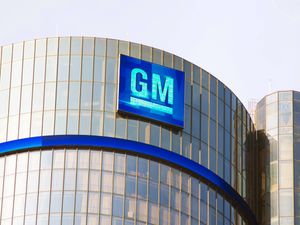 Supporting image for story: General Motors to take a £1.2 billion hit as US tax incentives for EVs slashed
