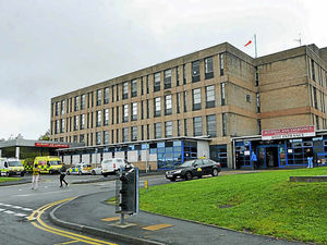 Supporting image for story: Wolverhampton New Cross A&E under siege as numbers soar
