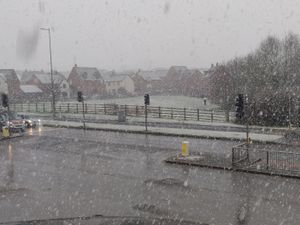 Supporting image for story: Sudden snowstorm hits Telford after bright and sunny morning