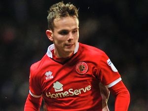 Supporting image for story: Clubs eye Kinsella as contract runs down