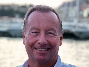 Supporting image for story: North Shropshire by-election: I'm not a tax exile, says Party Party candidate