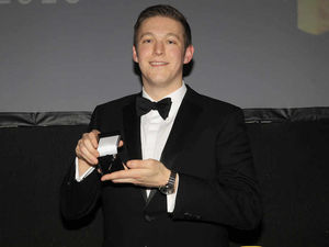 Supporting image for story: David Pallett joins the PDC's nine-dart club