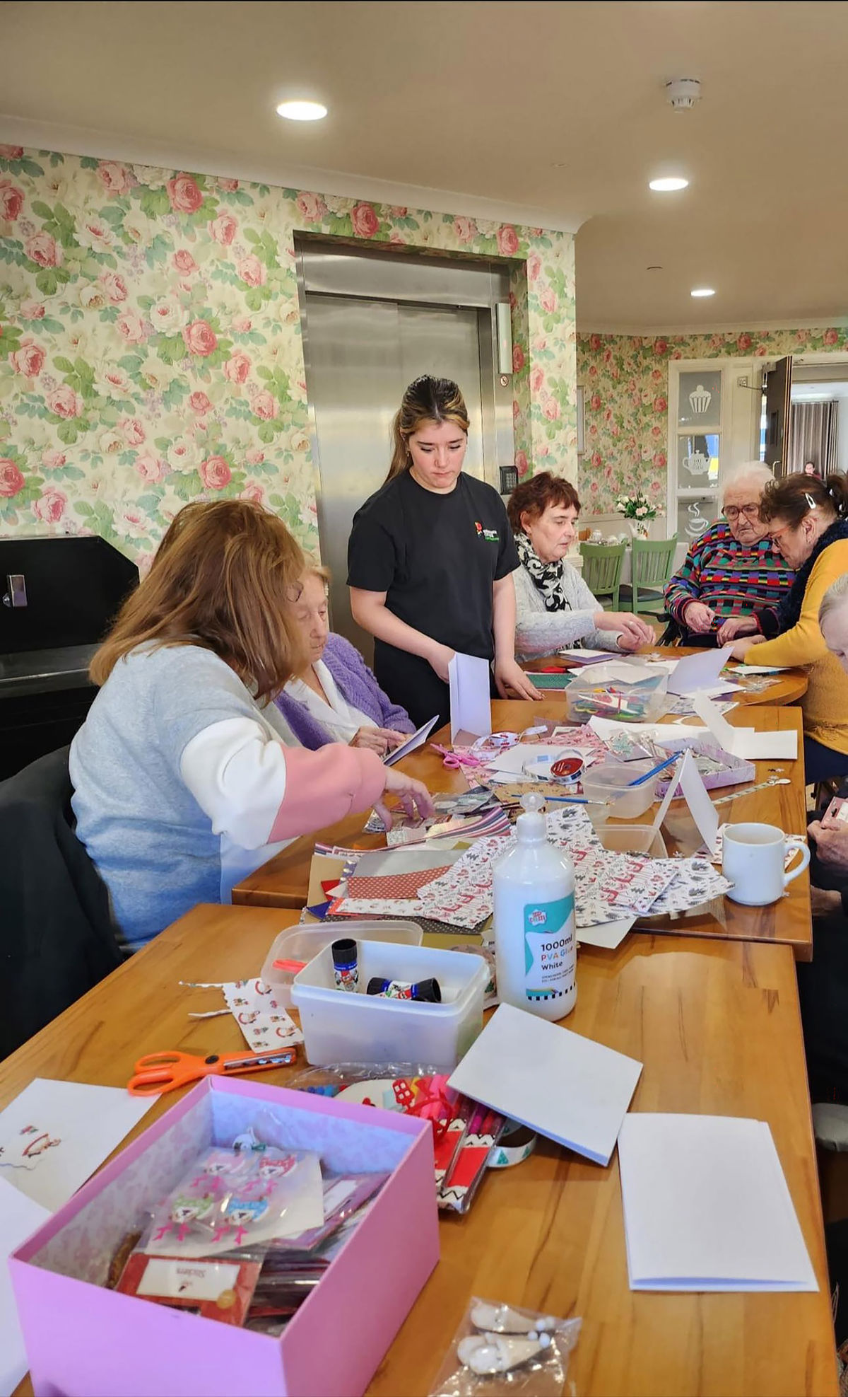Foley Grange residents get creative with festive Christmas card making workshop