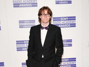 Supporting image for story: Ed Byrne delays show start to give ticket-holders more time to vote in election