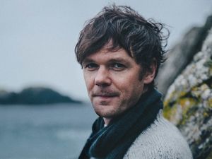 Supporting image for story: Idlewild's Roddy Woomble talks ahead of Moseley Folk Festival