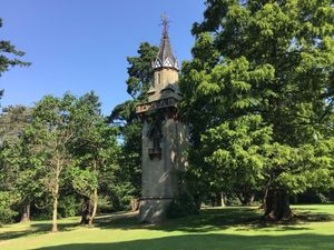 Supporting image for story: Farming estate begins its open days for the new season in Ellesmere 