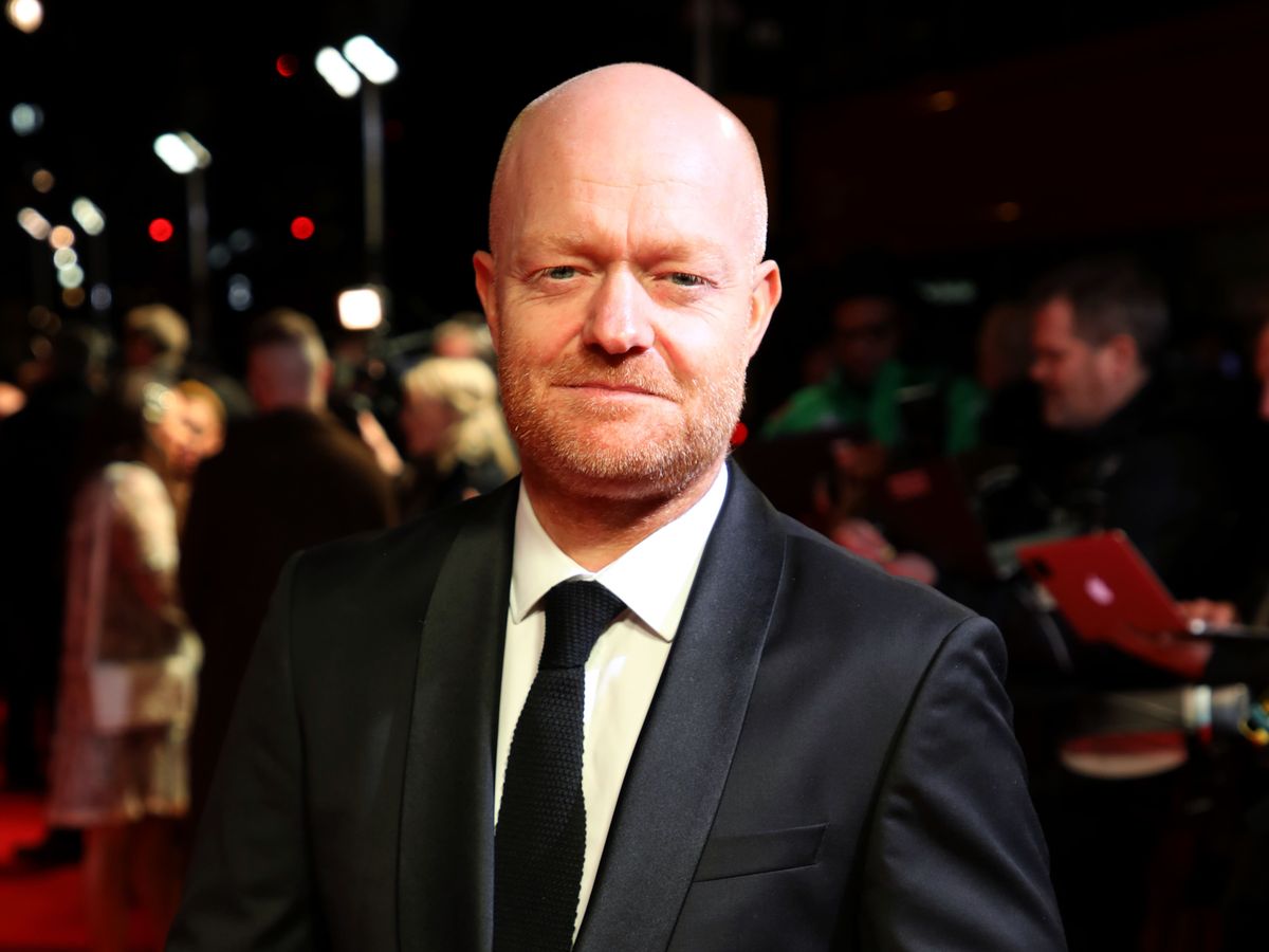 Life-or-death situation faces two characters in EastEnders &lsquo;flashforward&rsquo;