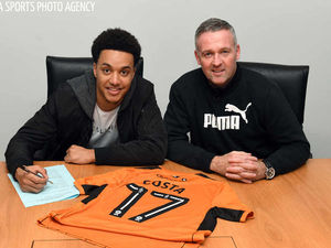Supporting image for story: January transfer window: Helder Costa joins Wolves in £13m deal