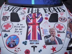 Supporting image for story: Resident group to file new legal claim over military camp housing asylum seekers