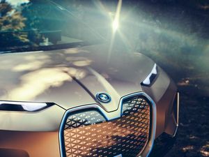 Supporting image for story: BMW trademarks X8 M hinting at even bigger range-topping SUV