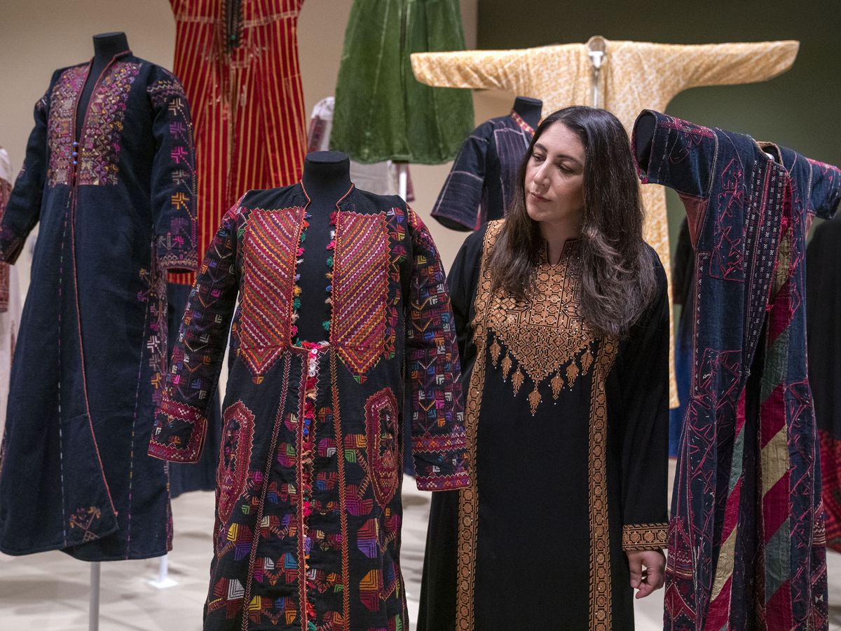 Exhibition of Palestinian dress and embroidery to open at V&A Dundee