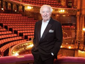 Supporting image for story: Jimmy Tarbuck says ‘joy of people laughing’ is only drug he has ever wanted