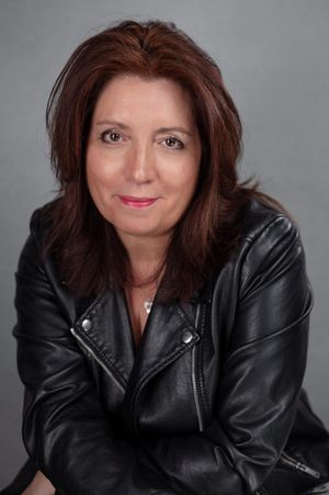 Suzan Holder
