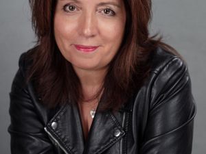 Supporting image for story: Suzan Holder book launch at Wordsley Library