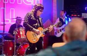 Supporting image for story