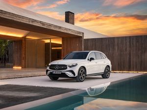 Supporting image for story: New Mercedes GLC SUV revealed with purely electrified power