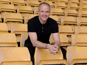 Supporting image for story: Bully: Wolves are ready for Man United