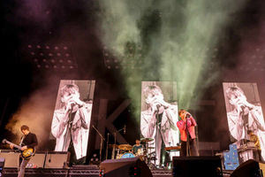 Kaiser Chiefs. Pics by: Chris Bowley