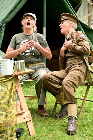 Amanda Beaumont and Rob Wanling sing a tune