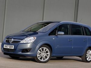 Supporting image for story: Vauxhall to recall 47,000 more Zafiras over fire risk