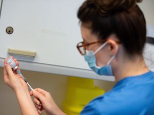 Supporting image for story: Estimated 1.3 million of England’s at-risk yet to take up jab offer