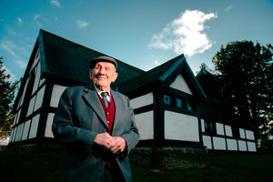 Organist Elvet Richards, who turns 90 next week