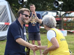 Kevin Waltham, from Newcastle upon Tyne, receiving his trophy for third place