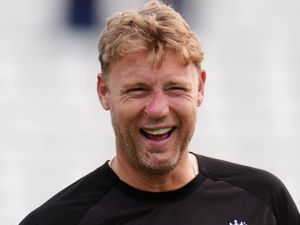 Supporting image for story: Andrew Flintoff and Luke Littler throw darts together in Bullseye special