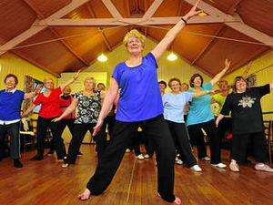 Supporting image for story: Val reigns as fitness queen at age 75