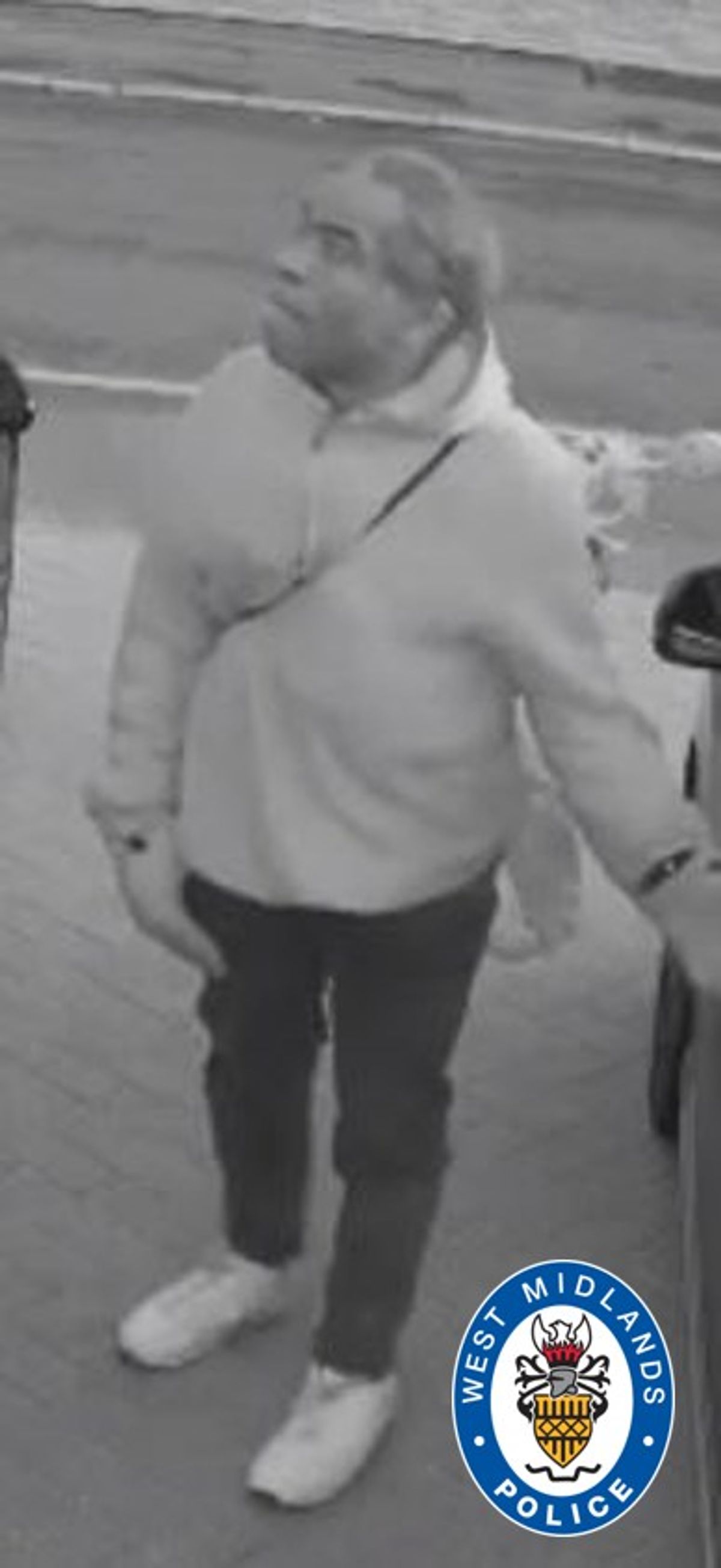 Image of man police are looking for after attempted Oldswinford car thefts