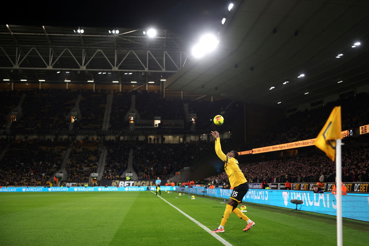 Fan column: Wolves muddling along and ill-prepared for popular tactic