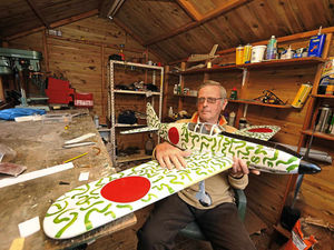 Supporting image for story: Thieves in Telford target prize model aircraft