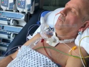 Supporting image for story: Coronavirus: Walsall father recovering after multiple-organ failure and sepsis fight