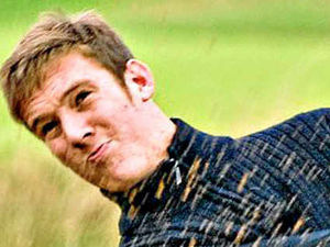 Supporting image for story: Shropshire golfer Billy Mills' high five