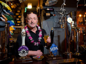 Supporting image for story: Shrewsbury landlord retires after 39 years behind Nag's Head bar