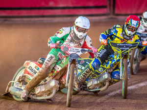 Supporting image for story: Cradley Heathens push Lakeside all the way