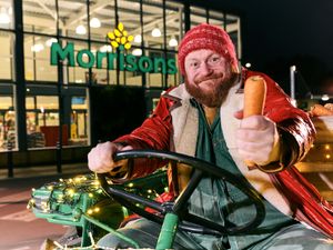 Supporting image for story: Morrisons' carrots giveaway in run-up to Christmas