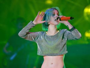 Supporting image for story: Paramore cancels remaining US tour dates as Hayley Williams battles infection
