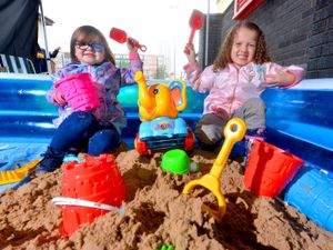 Supporting image for story: Wolverhampton fun day goes ahead despite awful weather