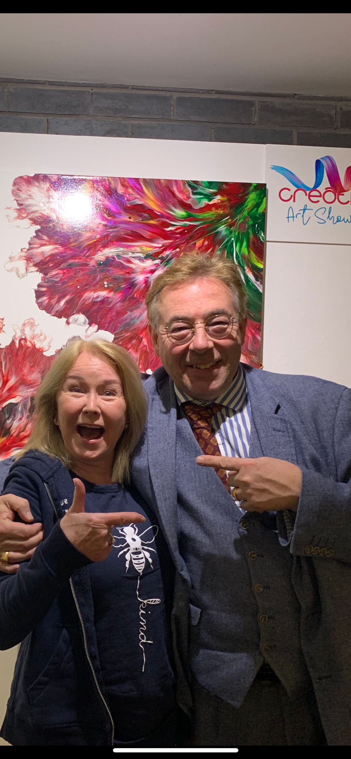 Beg, steal or borrow this book you&rsquo;ll love it - Walsall poet appeared at Creative Arts Showcase 25 in The Artix Theatre following review of latest book