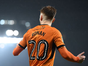 Supporting image for story: Wolves midfielder Connor Ronan seals Blackpool loan switch 