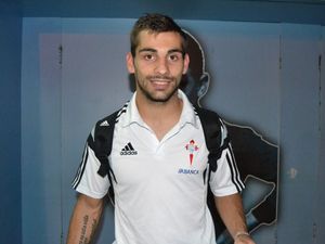 Supporting image for story: Jonny Castro believes in Wolves