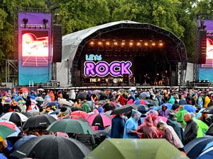Supporting image for story: Watch: Shrewsbury crowd goes wild as retro rock festival returns to town centre