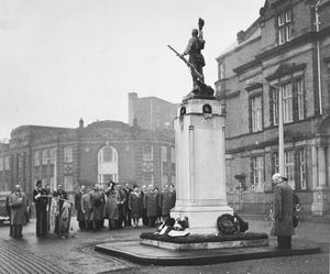 Stafford War Memorial, Earl Street, Stafford. Party of dignitaries at Stafford Borough War Memorial during the Armistice Day service on November 13, 1961