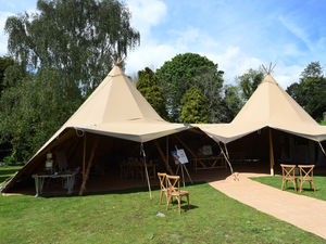 Supporting image for story: Vistors come out to Himley to see what Glamping has to offer them