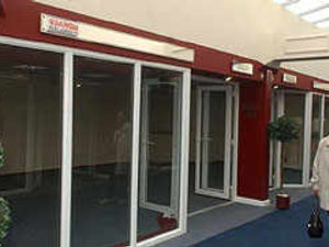 Supporting image for story: Grand opening of near empty arcade